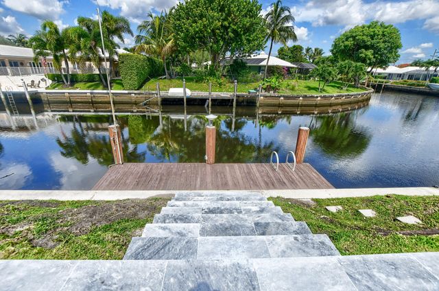 891 SW Hickory Terrace, Boca Raton, FL 33486