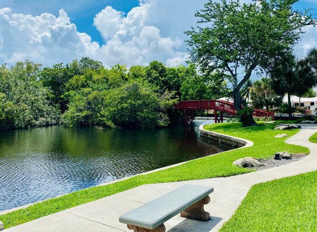 891 SW Hickory Terrace, Boca Raton, FL 33486