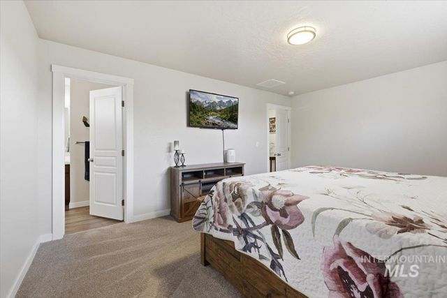 10615 Hackberry Street, Nampa, ID 83687