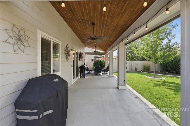 10615 Hackberry Street, Nampa, ID 83687