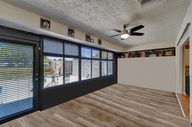 9355 NW 18th Drive, Plantation, FL 33322