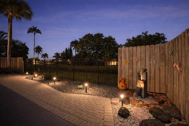 9355 NW 18th Drive, Plantation, FL 33322