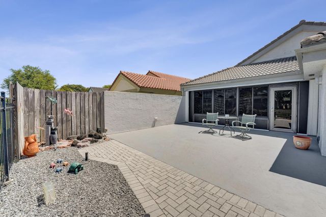 9355 NW 18th Drive, Plantation, FL 33322