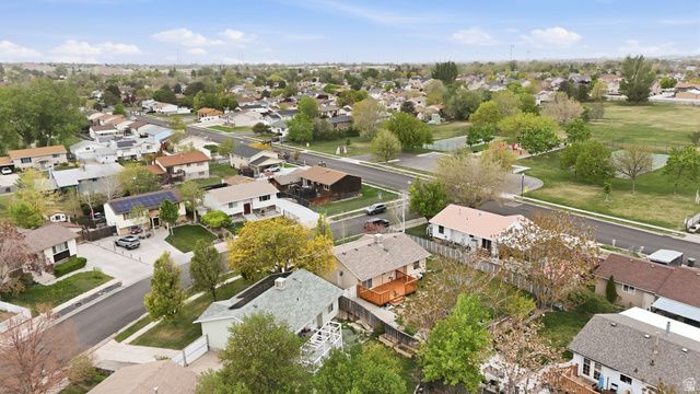 4325 S WILDROSE DR, West Valley City, UT 84120