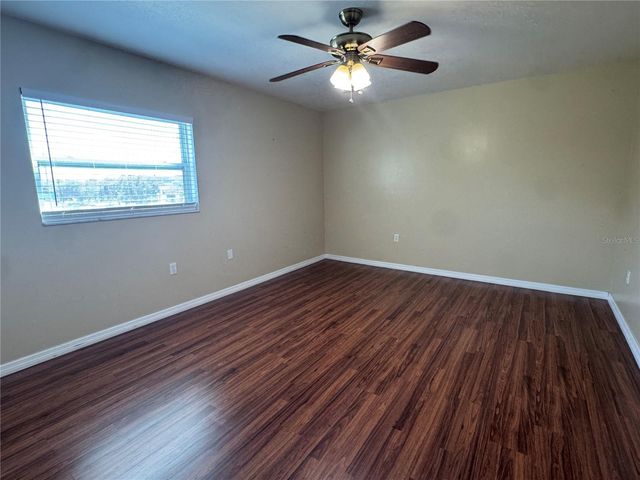 350 79TH AVENUE N 330, St Petersburg, FL 33702