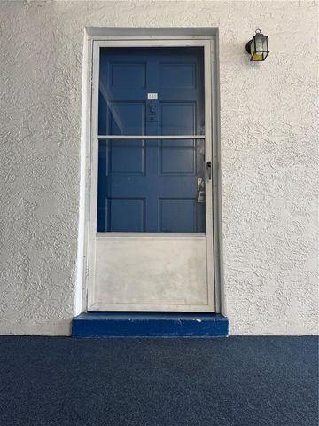 350 79TH AVENUE N 330, St Petersburg, FL 33702