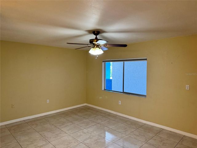 350 79TH AVENUE N 330, St Petersburg, FL 33702