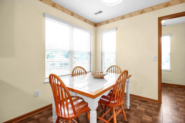 6817 Riding Trail Drive, Canal Winchester, OH 43110
