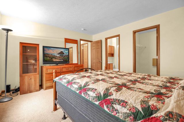 6817 Riding Trail Drive, Canal Winchester, OH 43110