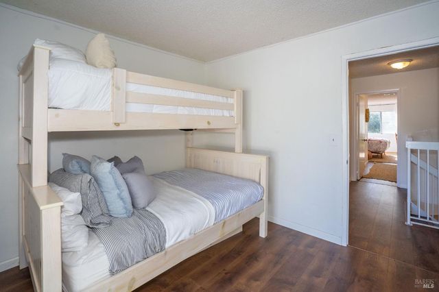 2300 Avenida De Las Brisas St, Santa Rosa, CA 95405