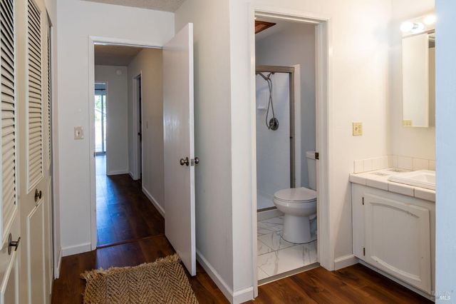 2300 Avenida De Las Brisas St, Santa Rosa, CA 95405