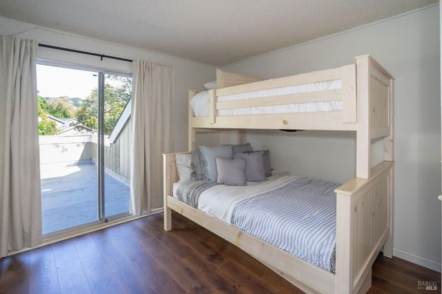 2300 Avenida De Las Brisas St, Santa Rosa, CA 95405