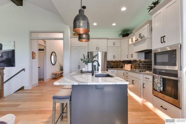 21725 G Street, Elkhorn, NE 68022