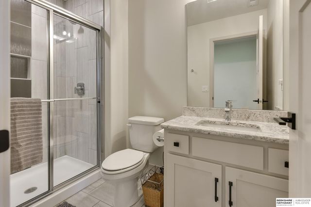 21725 G Street, Elkhorn, NE 68022