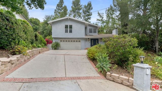 22540 Margarita Drive, Woodland Hills, CA 91364