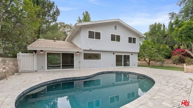 22540 Margarita Drive, Woodland Hills, CA 91364