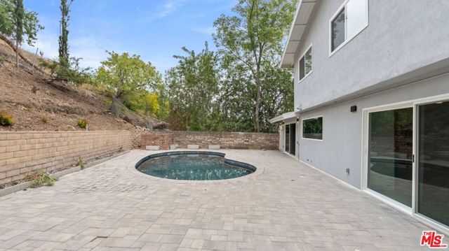 22540 Margarita Drive, Woodland Hills, CA 91364