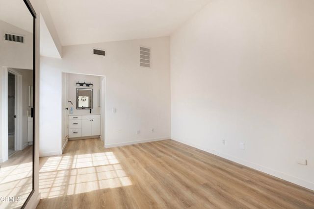 125 Bath Street B2, Santa Barbara, CA 93101