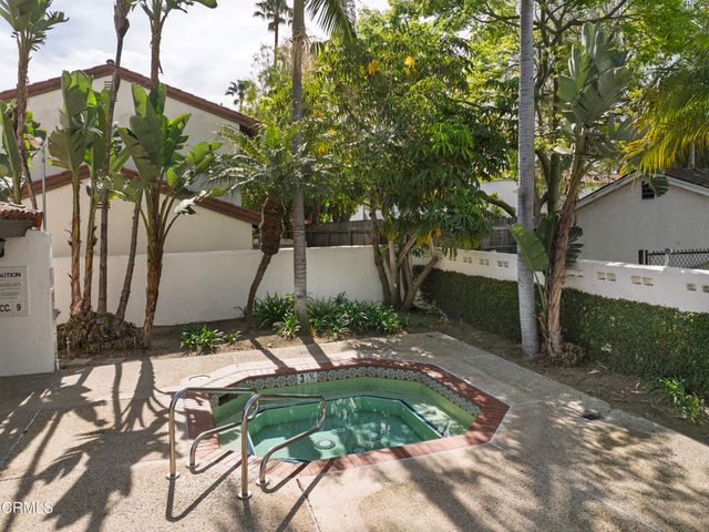 125 Bath Street B2, Santa Barbara, CA 93101