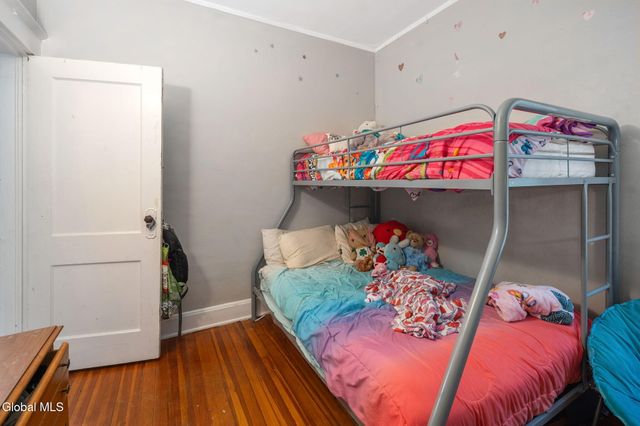 85 S Pine Avenue, Albany, NY 12208