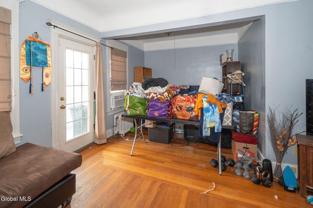 85 S Pine Avenue, Albany, NY 12208