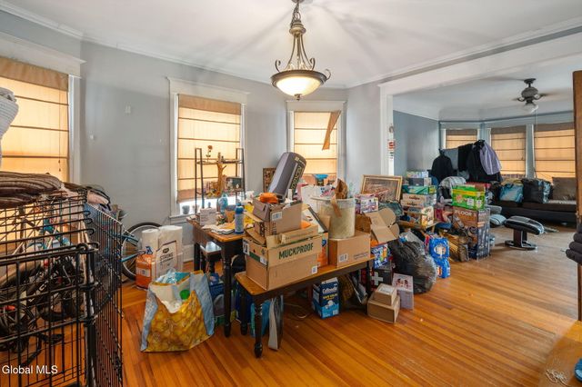 85 S Pine Avenue, Albany, NY 12208