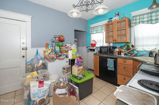 85 S Pine Avenue, Albany, NY 12208