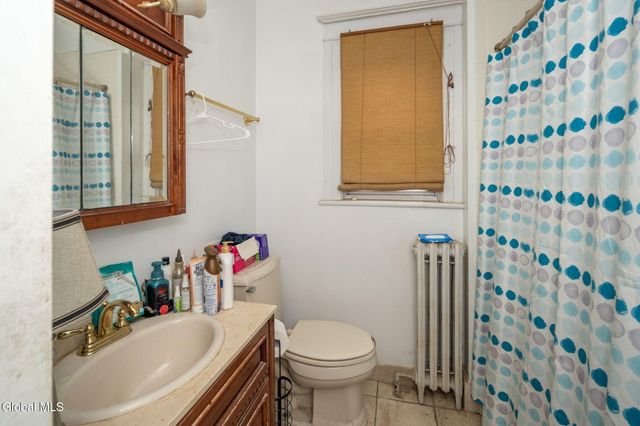 85 S Pine Avenue, Albany, NY 12208