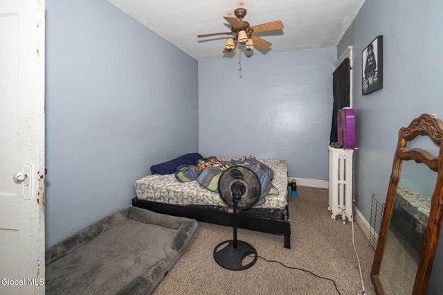 85 S Pine Avenue, Albany, NY 12208