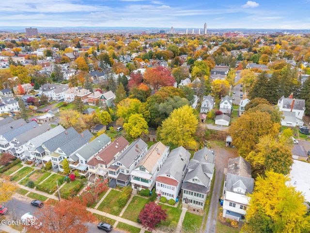 85 S Pine Avenue, Albany, NY 12208