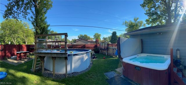 693 Hollywood Avenue, Sheffield, OH 44054