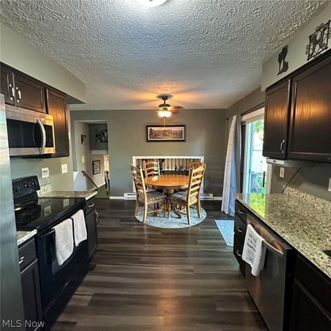 693 Hollywood Avenue, Sheffield, OH 44054