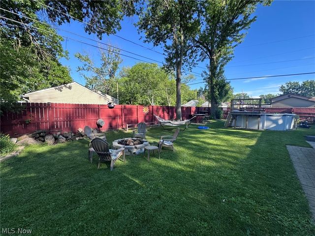 693 Hollywood Avenue, Sheffield, OH 44054