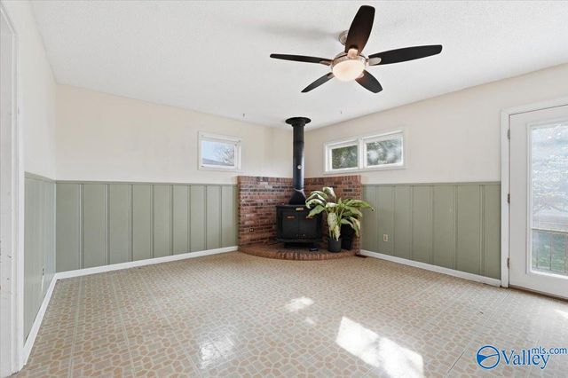 2408 Andrew Jackson Way, Huntsville, AL 35811