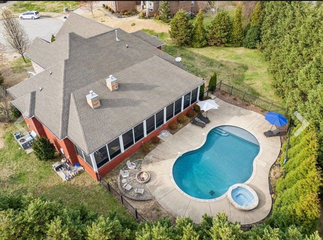 4010 Gari Baldi Ct, Spring Hill, TN 37174