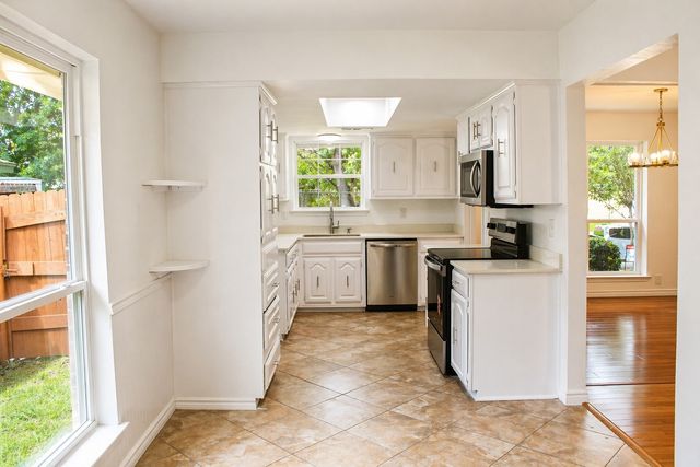 4917 Willowhaven Circle, Garland, TX 75043