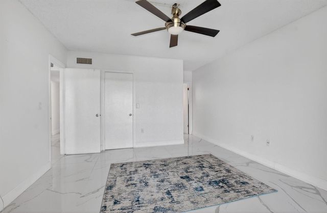 9872 Marina Boulevard 1433, Boca Raton, FL 33428