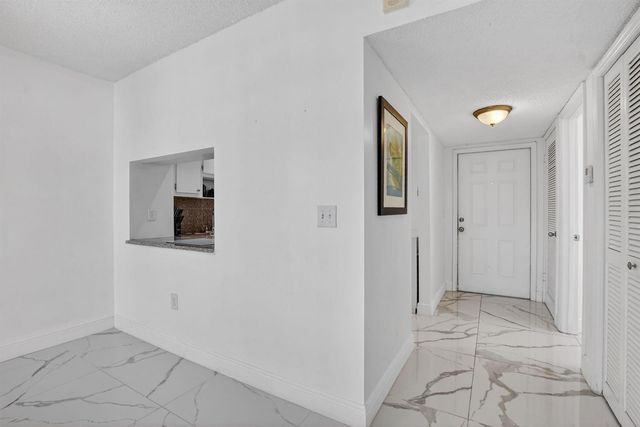 9872 Marina Boulevard 1433, Boca Raton, FL 33428