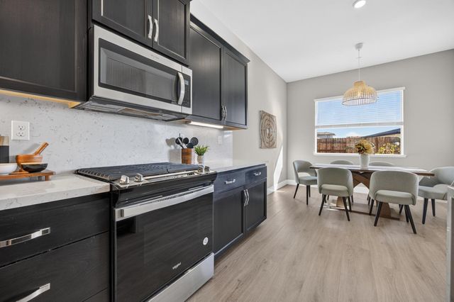 9260 Janowicz St, Elk Grove, CA 95624