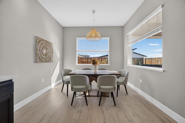 9260 Janowicz St, Elk Grove, CA 95624