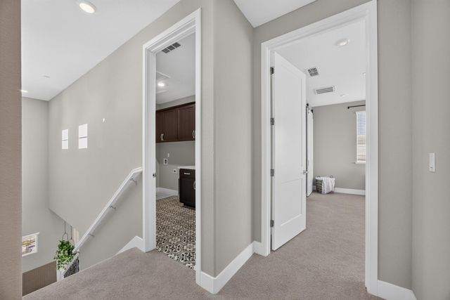 9260 Janowicz St, Elk Grove, CA 95624