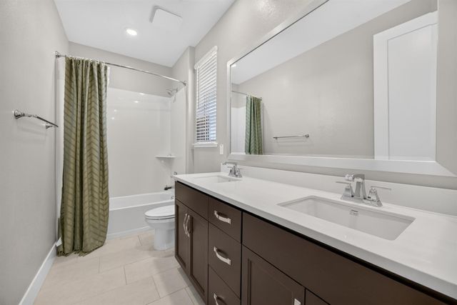 9260 Janowicz St, Elk Grove, CA 95624