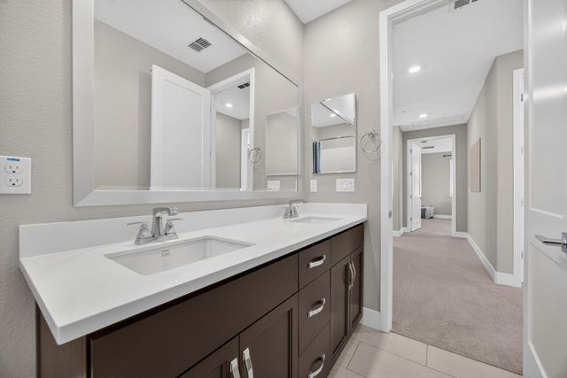9260 Janowicz St, Elk Grove, CA 95624