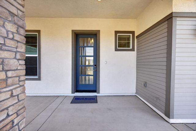 9260 Janowicz St, Elk Grove, CA 95624