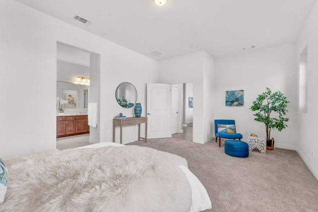 482 Lassen Way, Marina, CA 93933