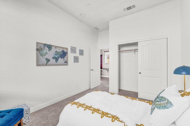 482 Lassen Way, Marina, CA 93933