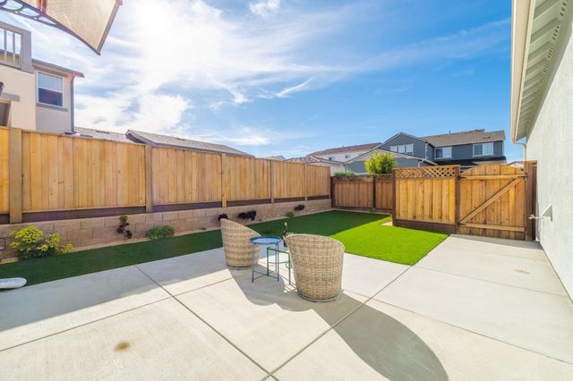 482 Lassen Way, Marina, CA 93933