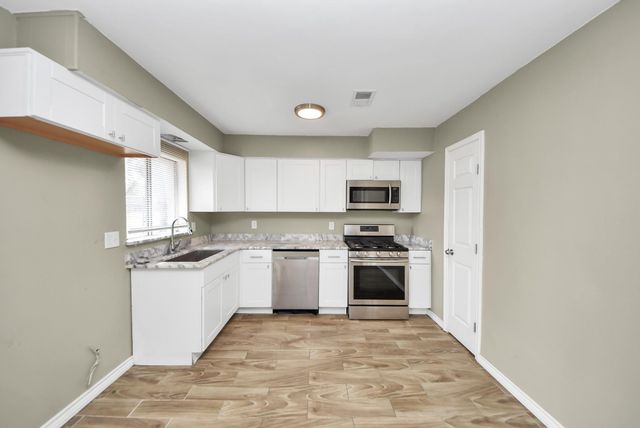 5702 Yorkwood Street, Houston, TX 77016