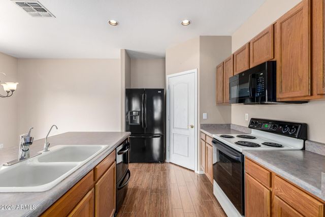 6450 S NASH Way, Chandler, AZ 85249