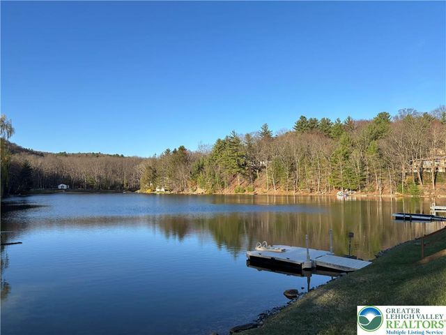 165 Hemlock Drive, Polk Twp, PA 18210